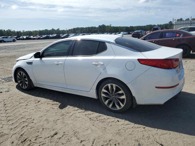 5XXGR4A74FG461622 - 2015 KIA OPTIMA SX WHITE photo 2