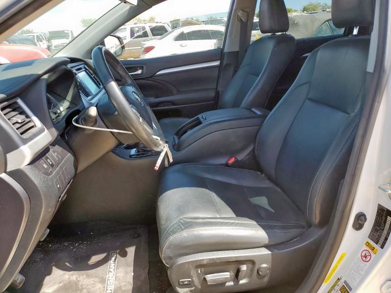 5TDKZRFH4JS540983 - 2018 TOYOTA HIGHLANDER SE Biały zdjęcie 7