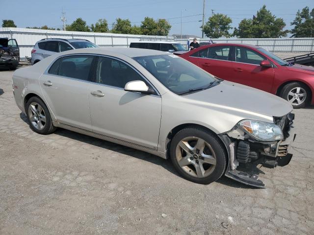 1G1ZH57B79F252982 - 2009 CHEVROLET MALIBU 1LT GOLD photo 4