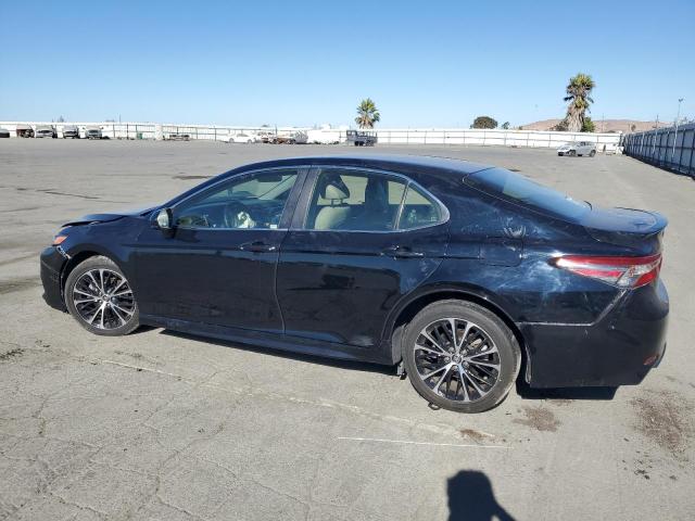 JTNB11HK8J3049783 - 2018 TOYOTA CAMRY L BLUE photo 2