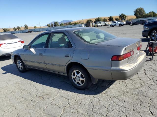 4T1BG22K6XU510835 - 1999 TOYOTA CAMRY CE GRAY photo 2