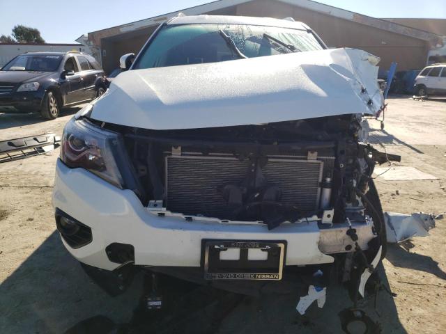 5N1DR2MN9JC614050 - 2018 NISSAN PATHFINDER S WHITE photo 5
