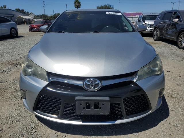 4T1BF1FK1GU234474 - 2016 TOYOTA CAMRY LE SILVER photo 5