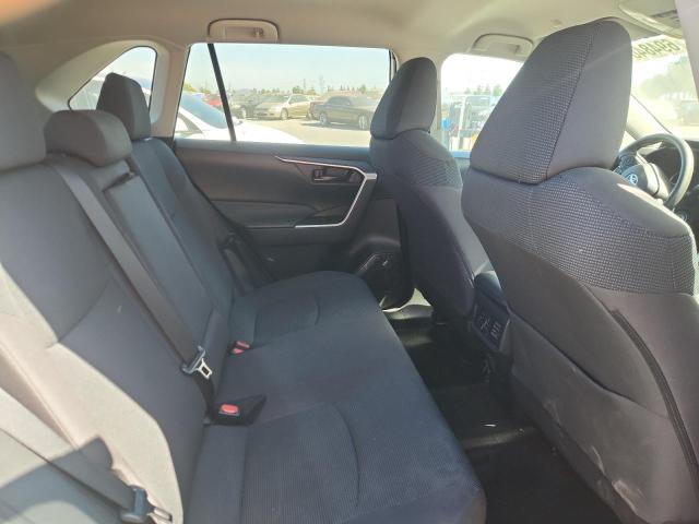 2T3H1RFV5PW246748 - 2023 TOYOTA RAV4 LE 白色 照片 11