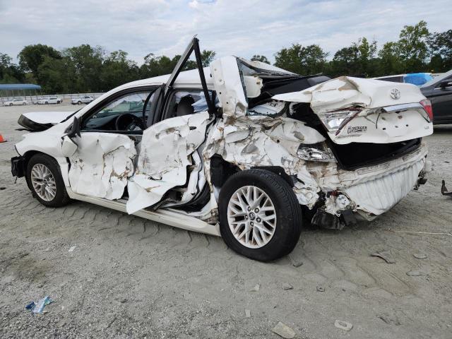 4T1BF1FK6HU345796 - 2017 TOYOTA CAMRY LE WHITE photo 2