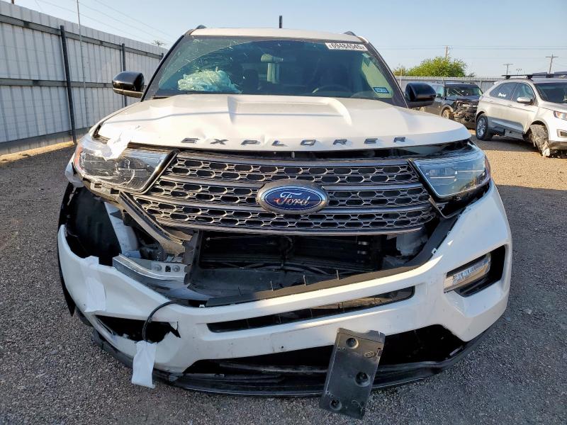 1FMSK7DH7PGA50581 - 2023 FORD EXPLORER XLT 白色 照片 5