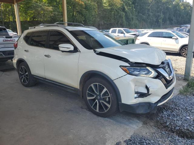 JN8AT2MT6HW149070 - 2017 NISSAN ROGUE S WHITE photo 4