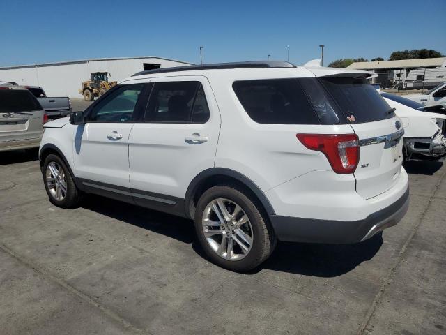 1FM5K8D85GGA26377 - 2016 FORD EXPLORER XLT 白色 照片 2