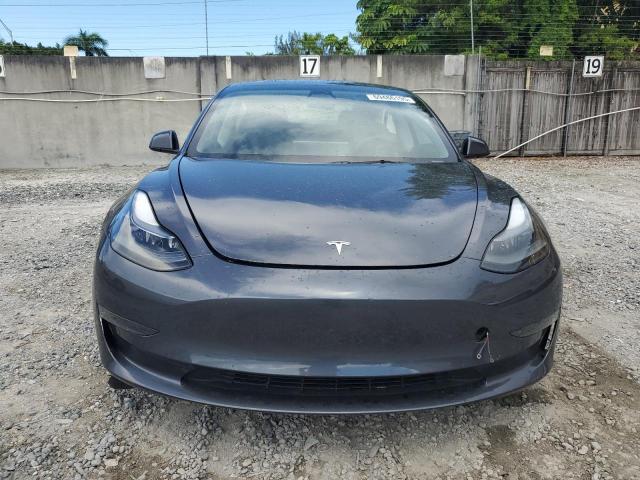 5YJ3E1EAXPF676795 - 2023 TESLA MODEL 3 GRAY photo 5