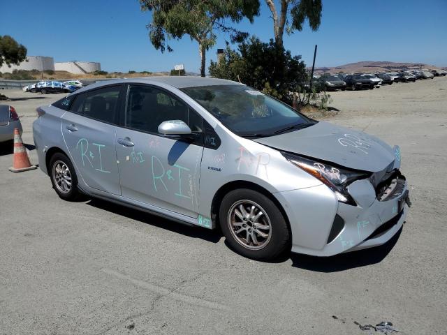 JTDKARFU6J3552395 - 2018 TOYOTA PRIUS SILVER photo 4