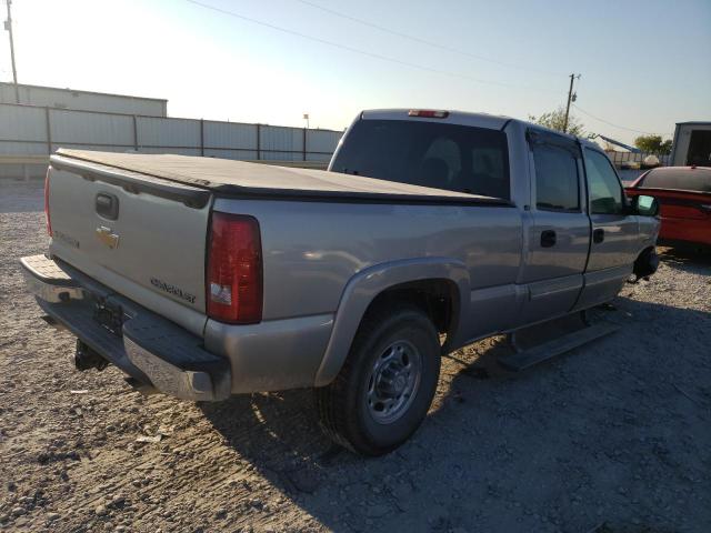 1GCGC13U76F149781 - 2006 CHEVROLET SILVERADO C1500 HEAVY DUTY SILVER photo 3