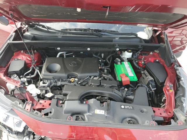 2T3P1RFV4MW226255 - 2021 TOYOTA RAV4 XLE RED photo 12