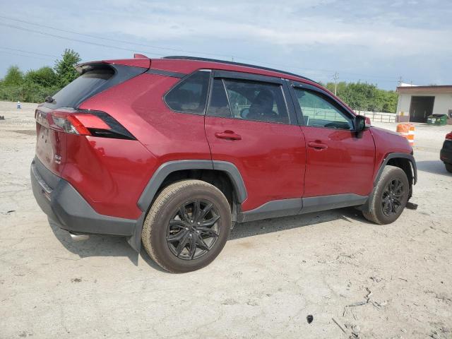 2T3P1RFV4MW226255 - 2021 TOYOTA RAV4 XLE RED photo 3