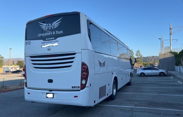 4UZACSCY7FCGM1077 - 2015 FREIGHTLINER CHASSIS XB თეთრი ფოტო 4