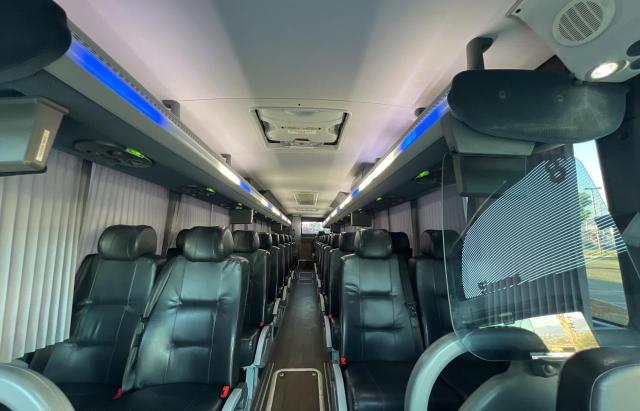 4UZACSCY7FCGM1077 - 2015 FREIGHTLINER CHASSIS XB თეთრი ფოტო 9