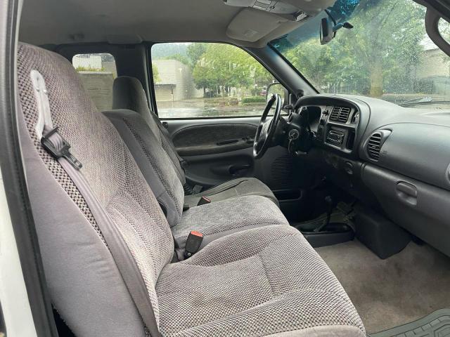 1B7KF2364XJ585723 - 1999 DODGE RAM 2500 白色 照片 5