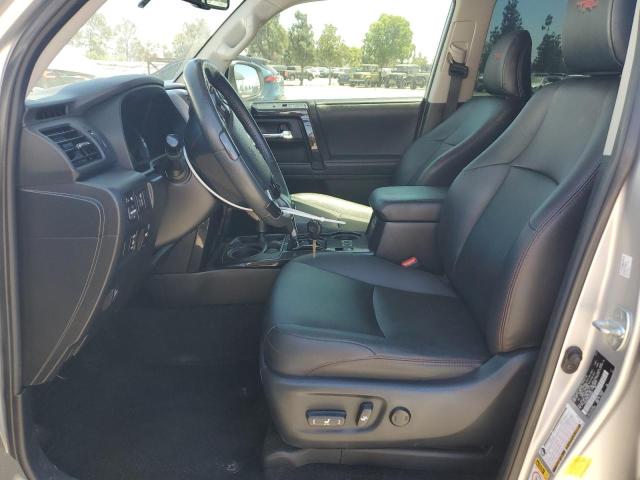 JTEBU5JR5J5509251 - 2018 TOYOTA 4RUNNER SR5/SR5 PREMIUM SILVER photo 7