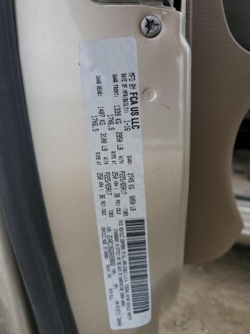 2C4RC1BG2GR268692 - 2016 CHRYSLER TOWN & COU TOURING TAN photo 13