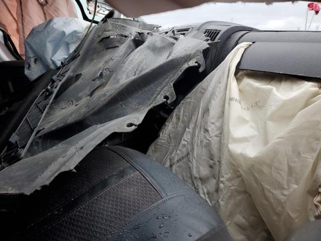 3C6TRVAG1EE114686 - 2014 RAM PROMASTER 1500 STANDARD SILVER photo 8