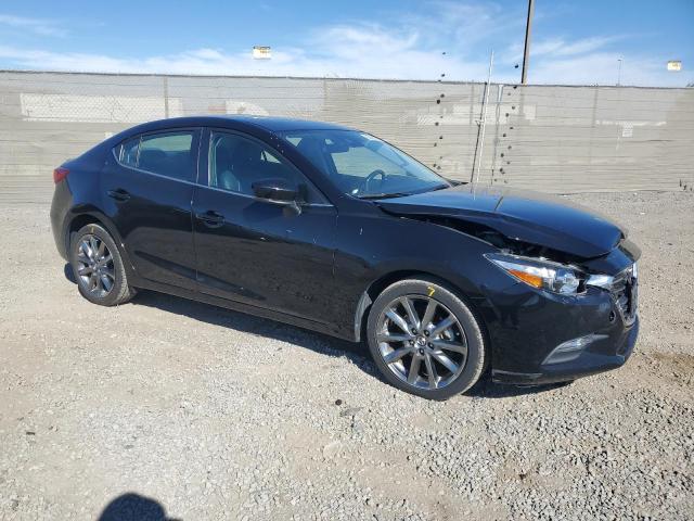 3MZBN1V36JM212822 - 2018 MAZDA 3 TOURING أسود صورة 4