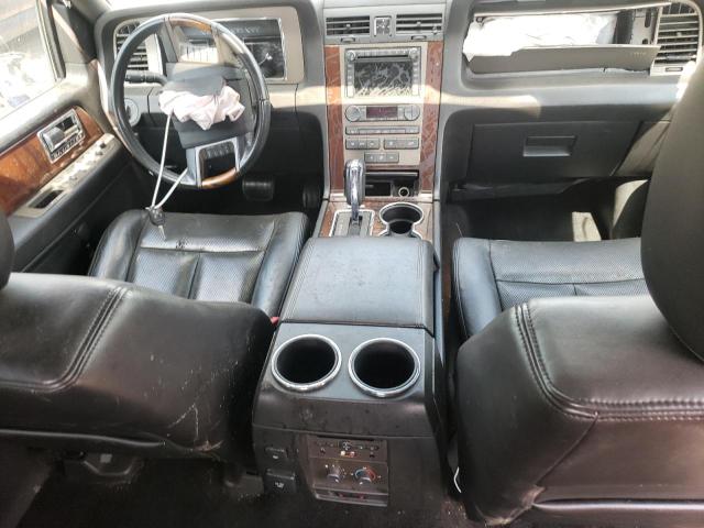 5LMJJ2J54DEL00228 - 2013 LINCOLN NAVIGATOR თეთრი ფოტო 8