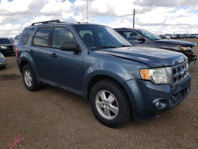 1FMCU9DG7AKD29647 - 2010 FORD ESCAPE XLT BLUE photo 4