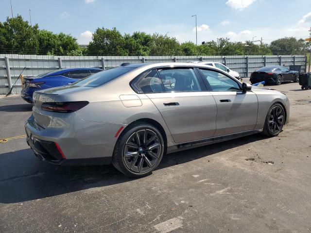 WBA23EH07PCM61560 - 2023 BMW 740 I GRAY photo 3