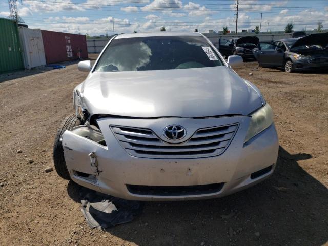 4T4BE46KX9R057873 - 2009 TOYOTA CAMRY BASE 银色 照片 5