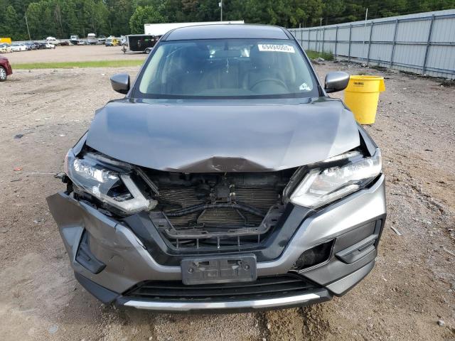JN8AT2MV2JW303149 - 2018 NISSAN ROGUE S GRAY photo 5