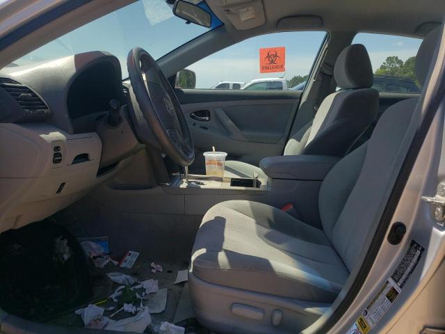 4T1BF3EK7AU039046 - 2010 TOYOTA CAMRY BASE SILVER photo 7