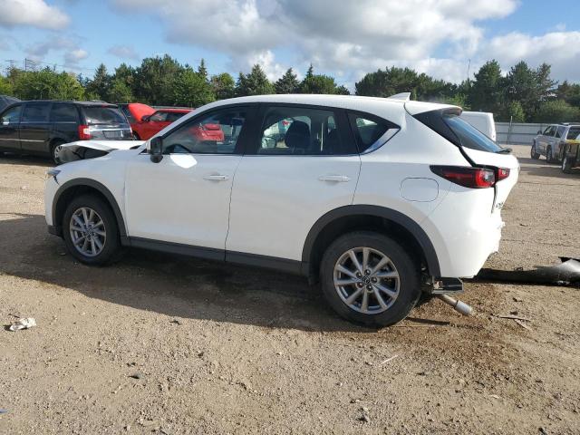 JM3KFBAM4N0557769 - 2022 MAZDA CX-5 WHITE photo 2