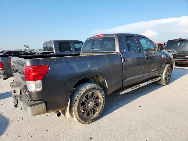 5TFUW5F16DX289511 - 2013 TOYOTA TUNDRA DOUBLE CAB SR5 GRAY photo 3