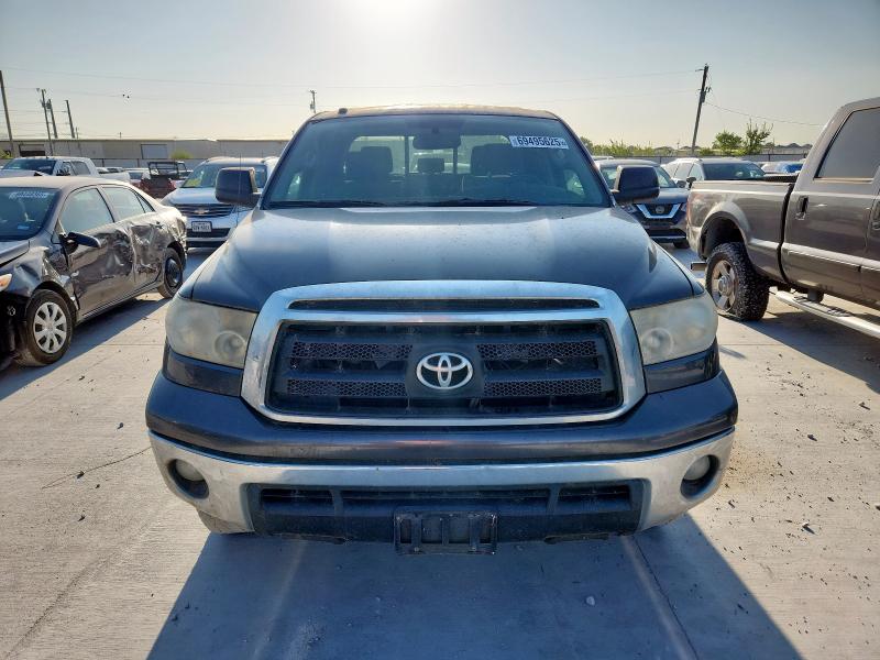 5TFUW5F16DX289511 - 2013 TOYOTA TUNDRA DOUBLE CAB SR5 GRAY photo 5