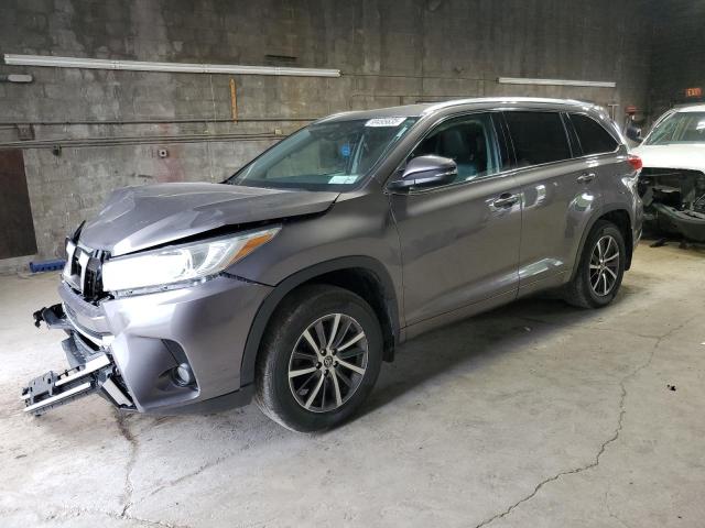 2018 TOYOTA HIGHLANDER SE, 