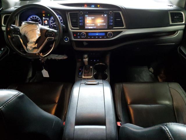 5TDJZRFH3JS528657 - 2018 TOYOTA HIGHLANDER SE Szary zdjęcie 8