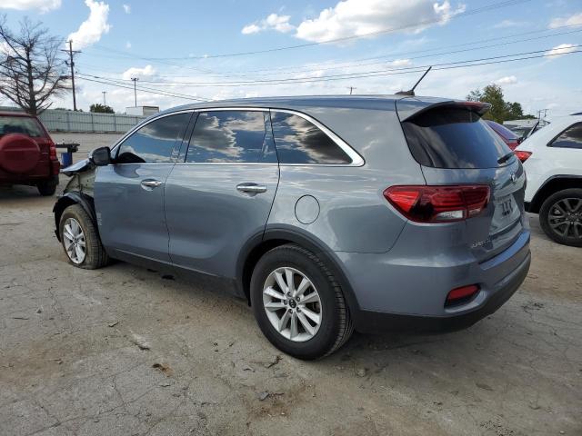 5XYPG4A54LG609893 - 2020 KIA SORENTO S GRAY photo 2