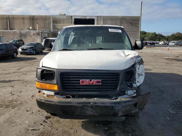 1GTGG25U831218834 - 2003 GMC SAVANA G2500 WHITE photo 5