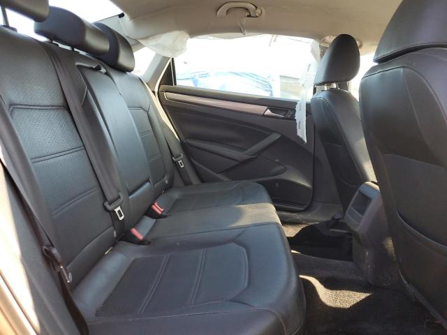 1VWAT7A33FC010670 - 2015 VOLKSWAGEN PASSAT S GOLD photo 10