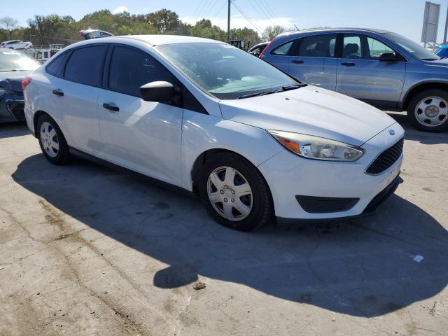 1FADP3E21GL325683 - 2016 FORD FOCUS S WHITE photo 4