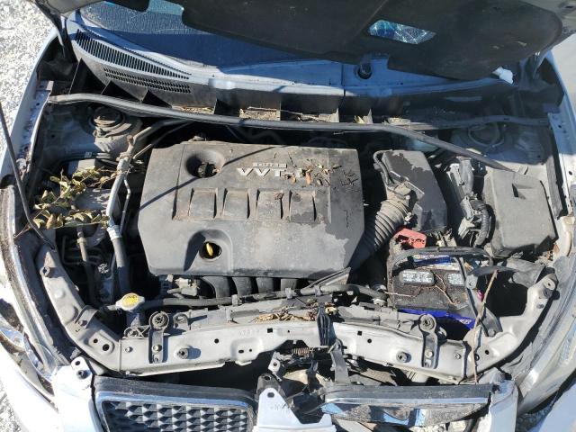 5Y2SP6E84AZ413316 - 2010 PONTIAC VIBE SILVER photo 11