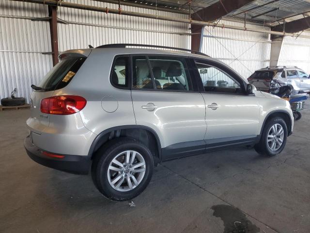 WVGAV7AX2FW593789 - 2015 VOLKSWAGEN TIGUAN S SILVER photo 3