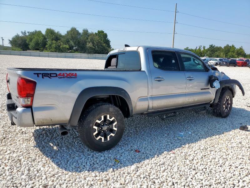 5TFDZ5BN6HX026957 - 2017 TOYOTA TACOMA DOUBLE CAB SILVER photo 3