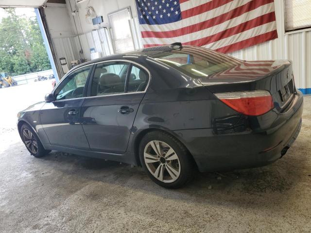 WBANV13539C155090 - 2009 BMW 528XI XI BLUE photo 2