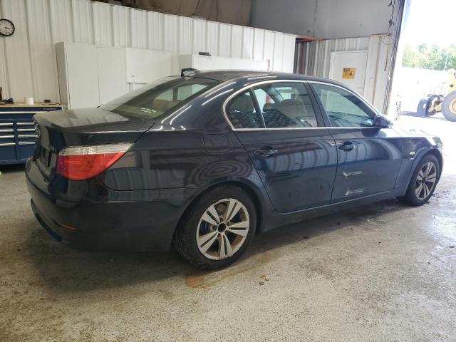 WBANV13539C155090 - 2009 BMW 528XI XI BLUE photo 3
