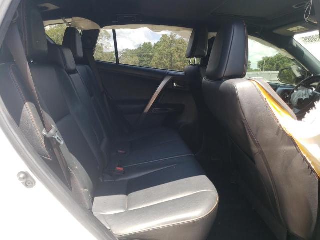 JTMNFREV7GD086343 - 2016 TOYOTA RAV4 SE WHITE photo 11