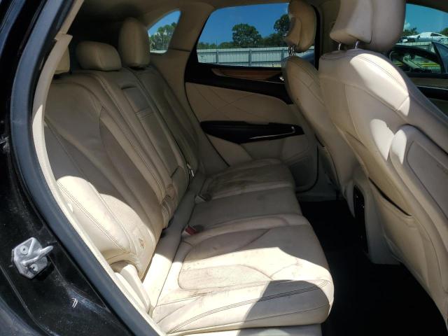 5LMCJ1A97FUJ15041 - 2015 LINCOLN MKC BLACK photo 11