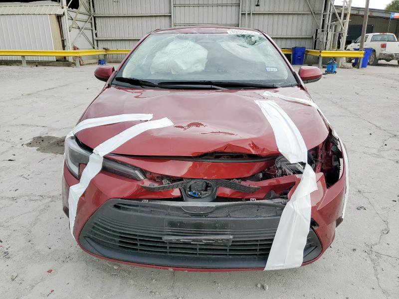 JTDBCMFEXS3085215 - 2025 TOYOTA COROLLA LE Qırmızı foto 5