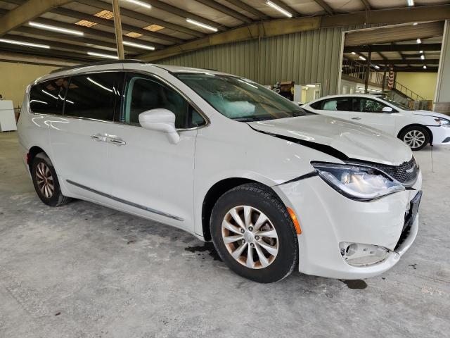 2C4RC1BG4HR745513 - 2017 CHRYSLER PACIFICA TOURING L WHITE photo 4