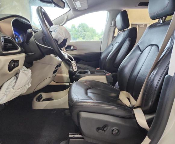 2C4RC1BG4HR745513 - 2017 CHRYSLER PACIFICA TOURING L WHITE photo 7