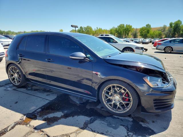 3VW4T7AU5HM021936 - 2017 VOLKSWAGEN GTI S შავი ფოტო 4